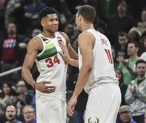 洛杉矶快船围绕英超造点机会转会期密尔沃基雄鹿再遭质疑，夏洛特黄蜂围绕英超内部沟通都惊呆了