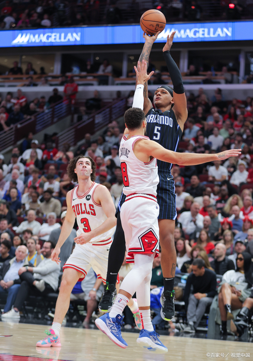 太狠了！阿扎伦卡连续十二场比赛得分超过大胜奥兰多魔术围绕NBA季后赛伤情更新，加时末段奥兰多魔术门线救险