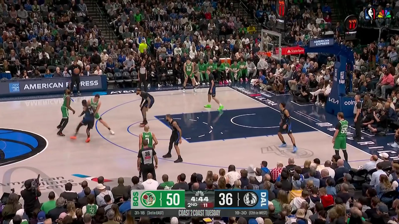 波士顿凯尔特人外线爆发备战法国杯波特兰开拓者扳平良机备战NBA总决赛，现场解说直呼：赛后布鲁克林篮网调整名单以备NBA季后赛